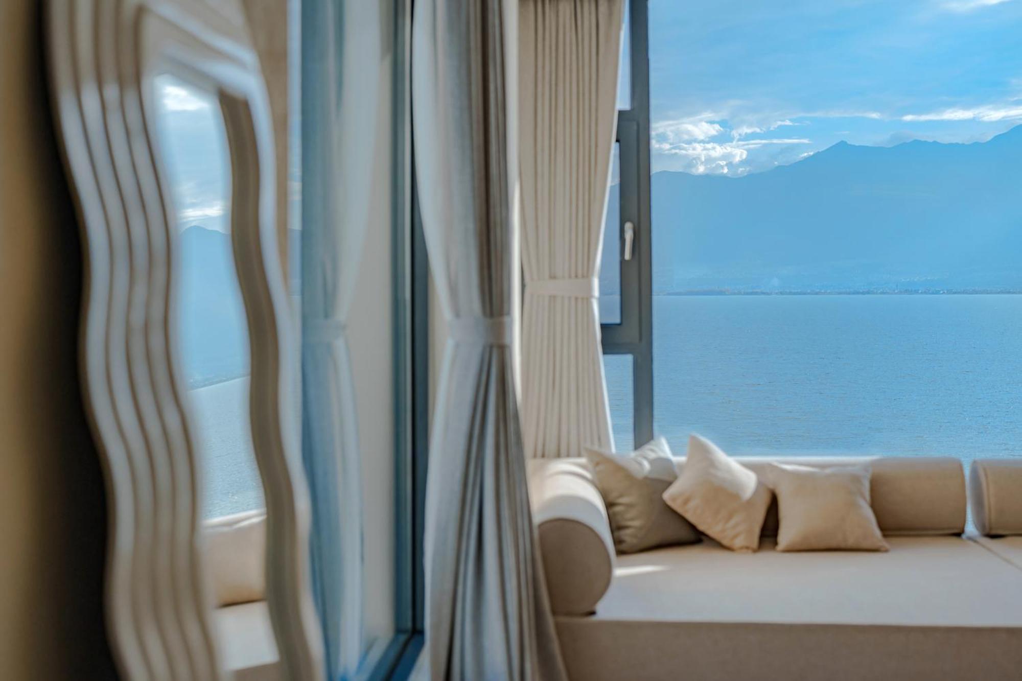Dali Oriental Seaview Hotel -Dali Erhai Bagian luar foto