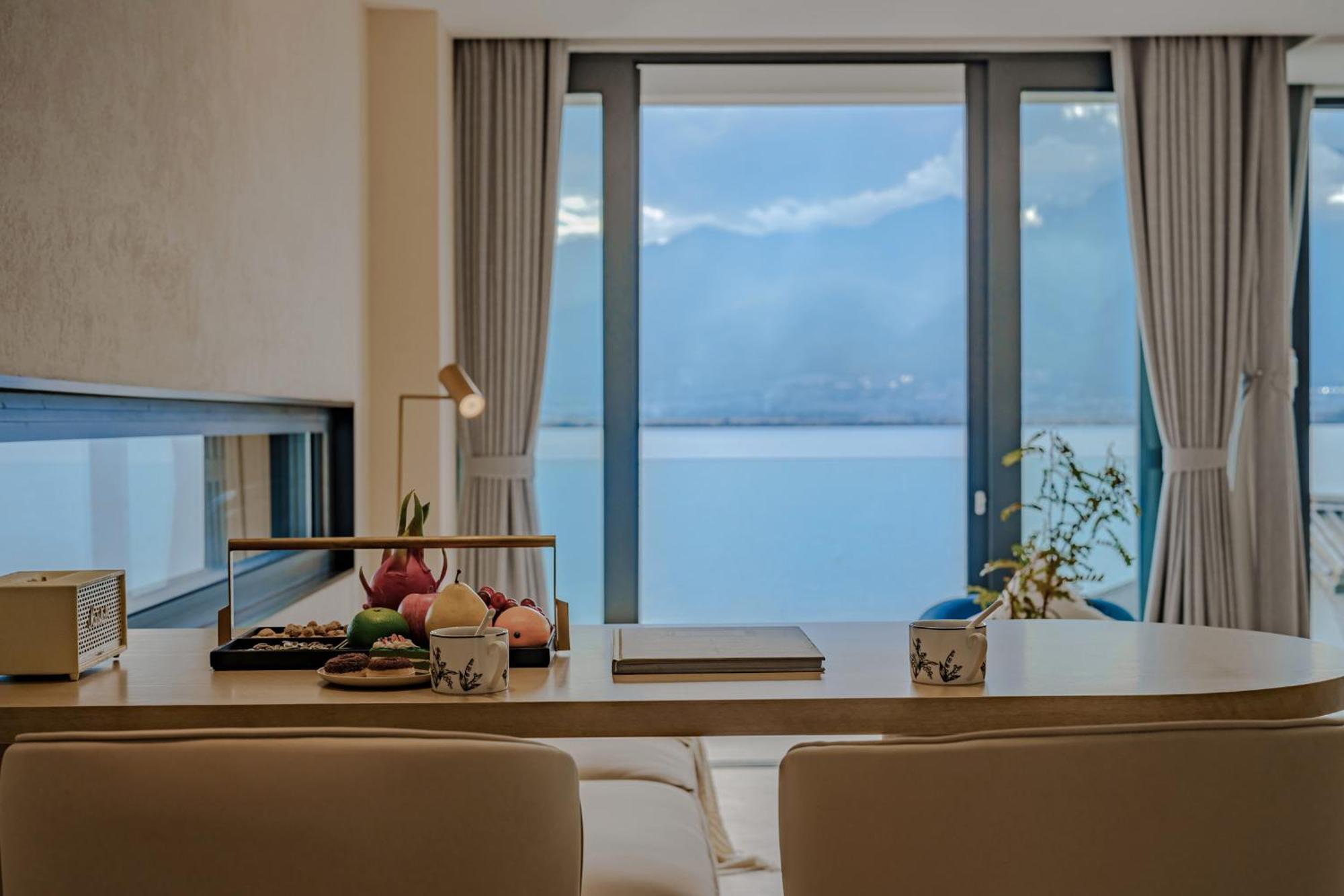 Dali Oriental Seaview Hotel -Dali Erhai Bagian luar foto